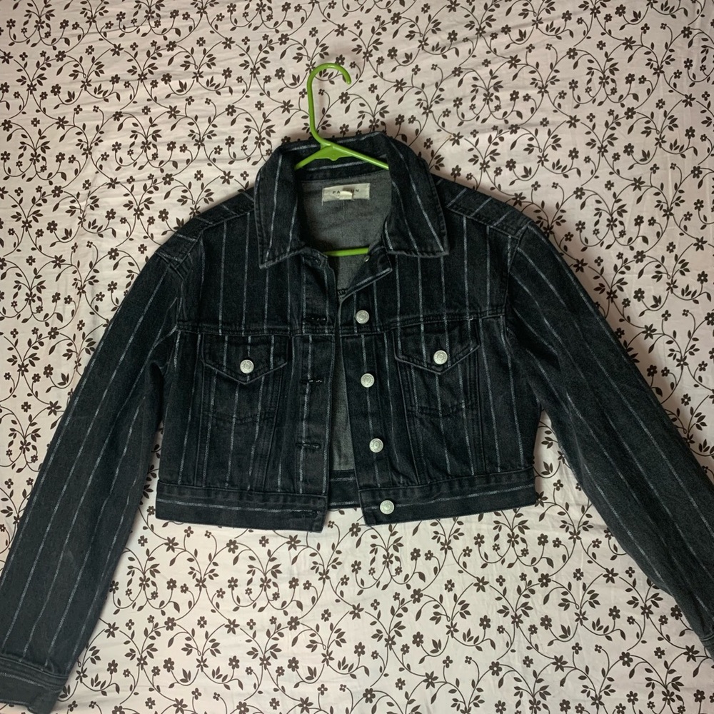 Pacsun cropped denim jacket